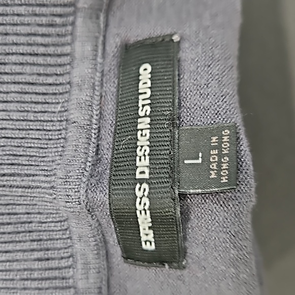 **Express Grey fitted turtleneck** - Picture 8 of 9